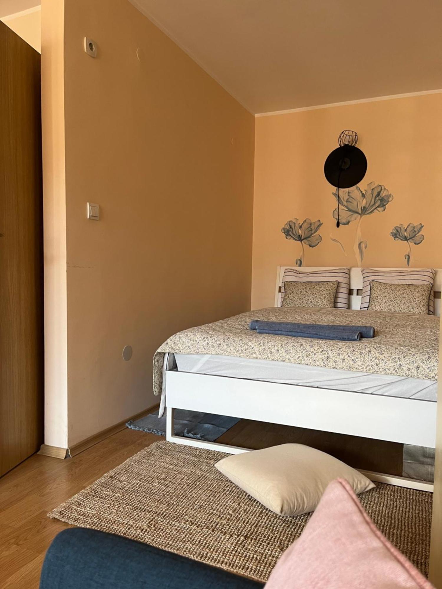 Apartament Flowers *