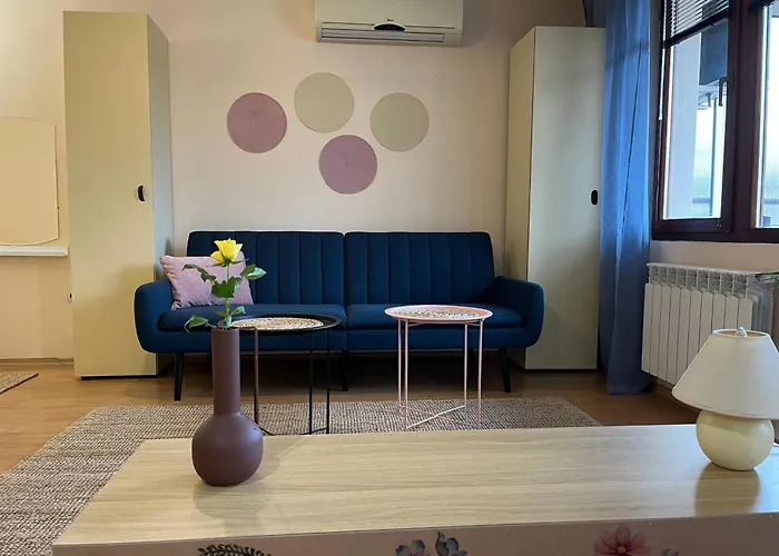 Flowers Home