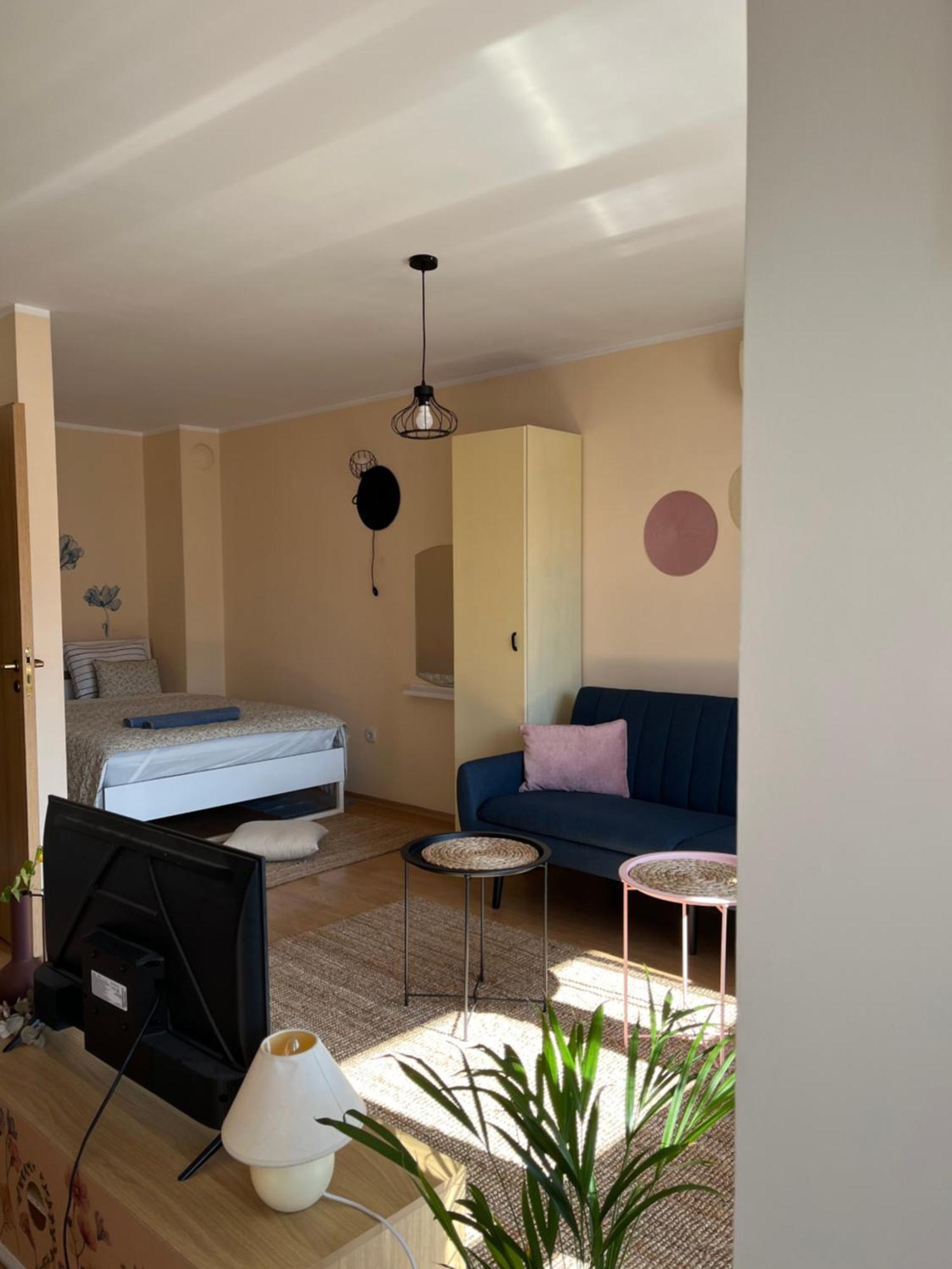 Flowers Apartment *